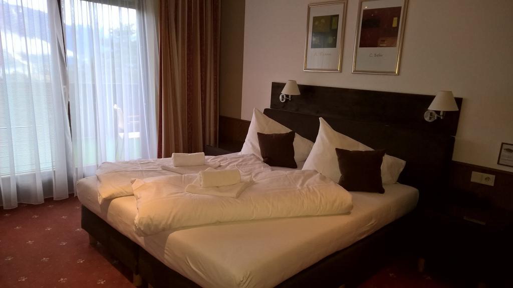 Pension Savisalo Ramsau am Dachstein Bagian luar foto